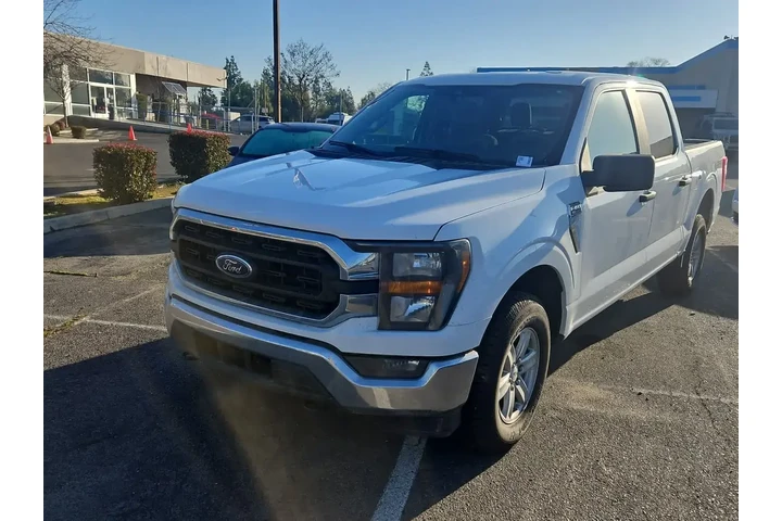 $37500 : Ford F-150 2023 4x4 Lariat 4 image 1