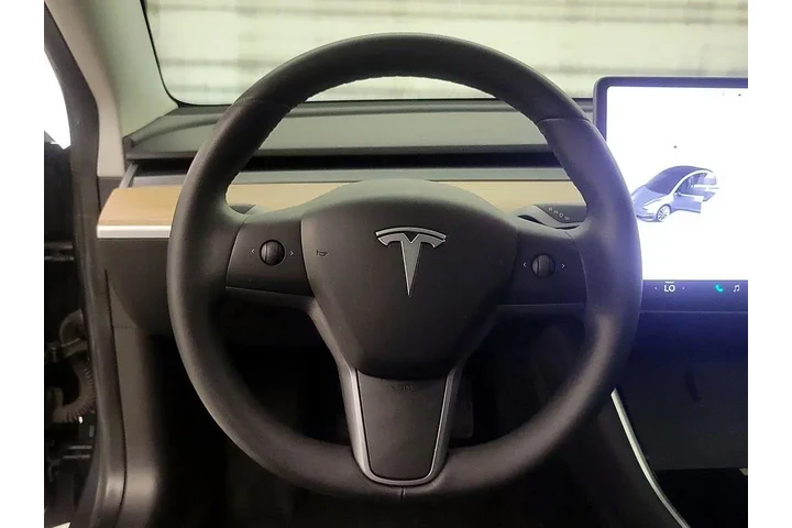 $21998 : Tesla Model 3 2020 AWD Stand image 10