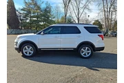 $15750 : Ford Explorer 2017 AWD XLT 4 thumbnail