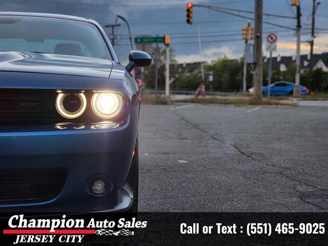 Used 2020 Challenger GT AWD f image 7