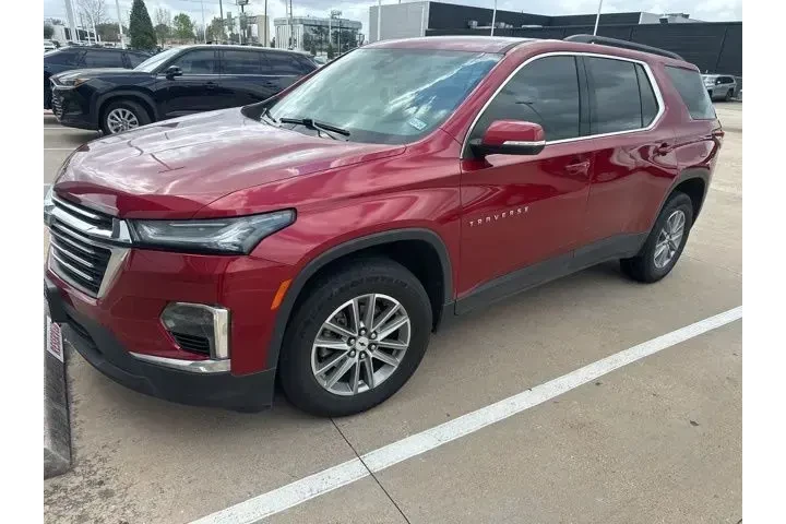 $27039 : Chevrolet Traverse 2023 LT L image 1
