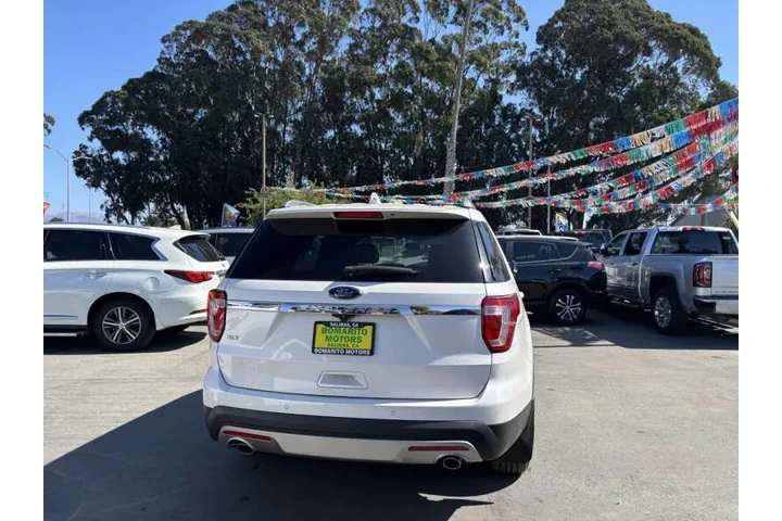 $18999 : 2017 Explorer XLT image 5