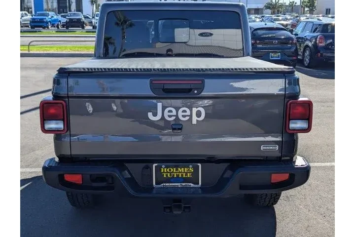 $31999 : Jeep Gladiator 2021 4x4 Over image 3