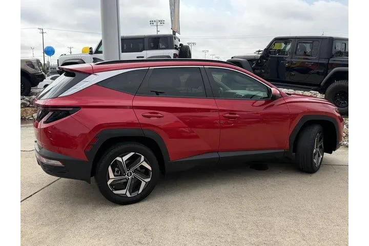 $23529 : Hyundai TUCSON 2023 AWD SEL image 3