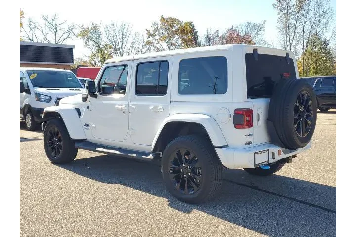 $28900 : Jeep Wrangler Unlimited 2021 image 4