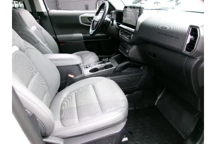 $36996 : Ford Bronco Sport 2025 AWD B image 4