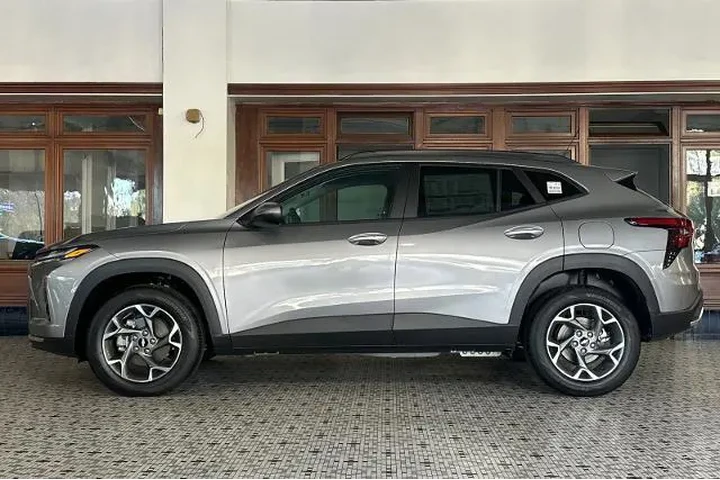 $23385 : Chevrolet Trax 2025 LT 4dr C image 7