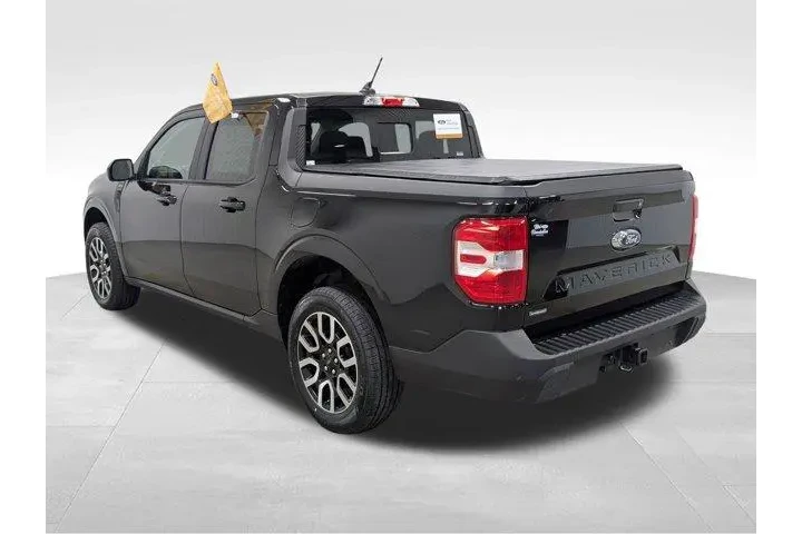 $27879 : Ford Maverick 2024 Lariat 4d image 10