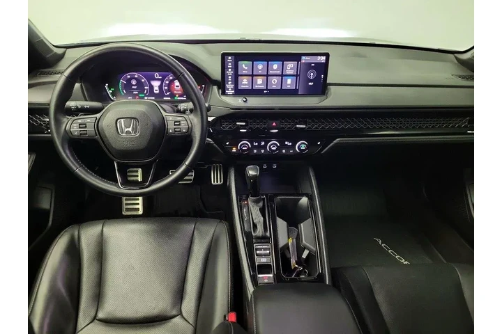 $29998 : Honda Accord Hybrid 2024 Spo image 9