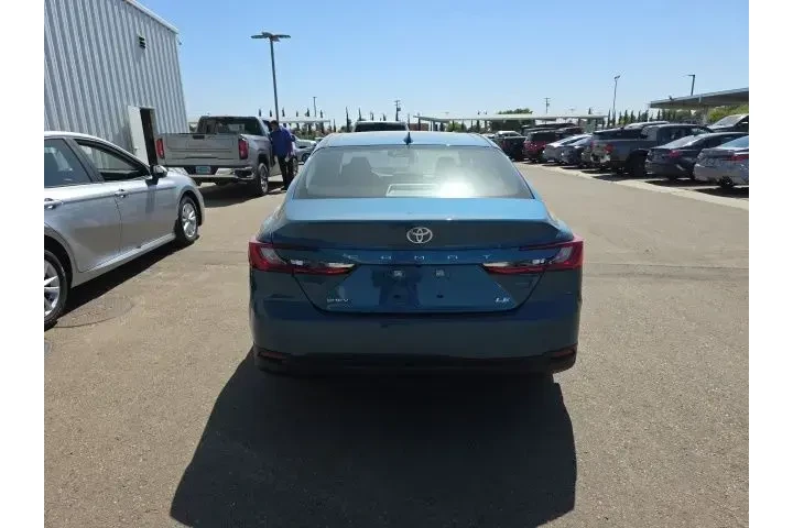 $34900 : Toyota Camry 2026 SE 4dr Sed image 5