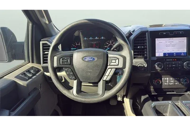 $31358 : Ford F-150 2020 4x4 XL 4dr S image 5