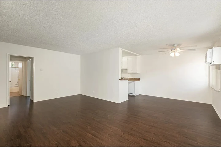 $1100 : Apartamento cómodo y moderno image 10
