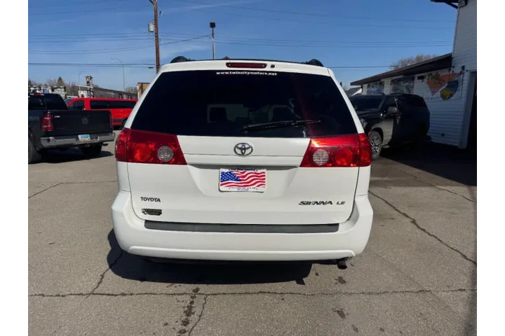 $18990 : 2008 Sienna LE 7-Passenger image 8