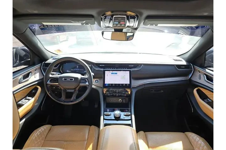 $39900 : Jeep Grand Cherokee 2023 4x4 image 9