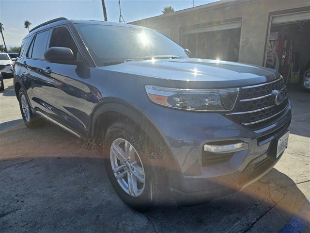 $22495 : 2020 Explorer XLT AWD image 3