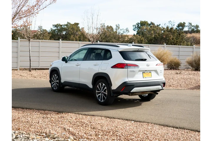 $30874 : 2024 Corolla Cross XLE image 10