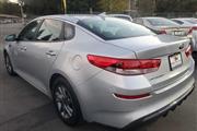 $13999 : 2019 Optima thumbnail