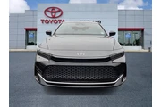 $29150 : Toyota Crown 2023 AWD Limite thumbnail