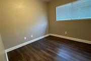 $1550 : Fontana - Amazing Home 4/2 thumbnail