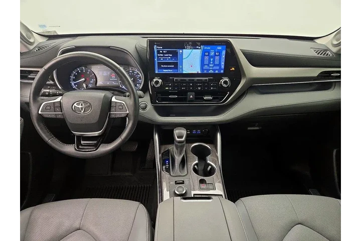 $38998 : Toyota Highlander 2022 AWD L image 9