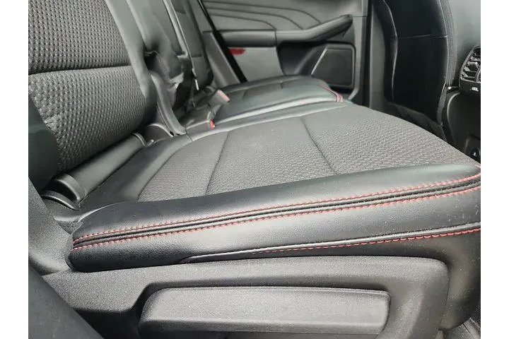 $25999 : Ford Escape 2023 AWD ST-Line image 2