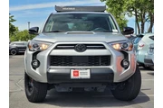 $44899 : Gold Certified2021 4Runner Ve thumbnail