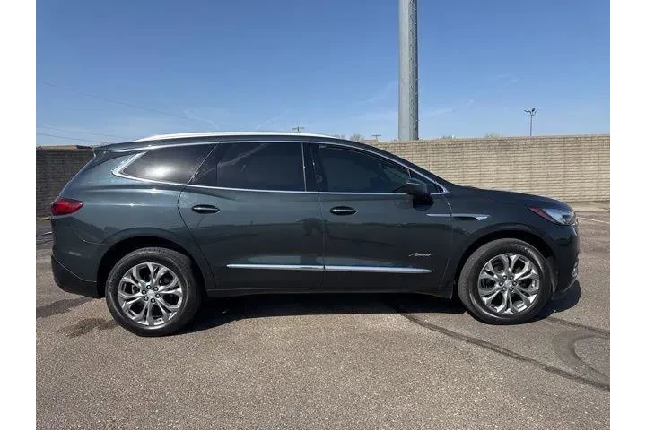 $19982 : Buick Enclave 2019 Avenir 4d image 8