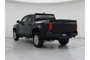 $30998 : Toyota Tacoma 2024 4x2 SR 4d thumbnail