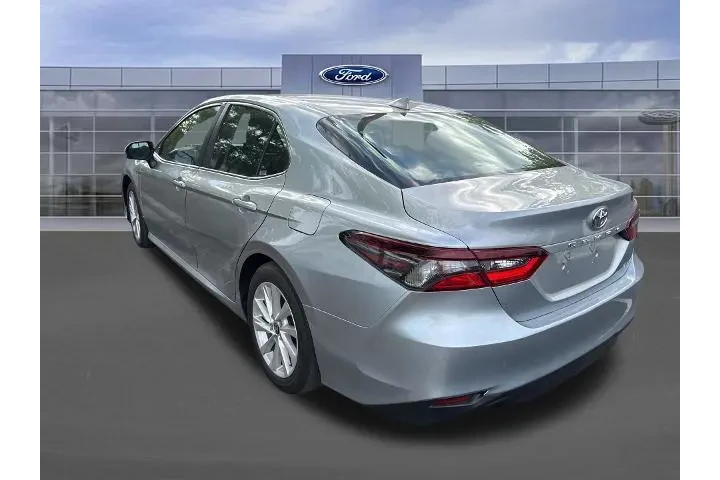 $26424 : Toyota Camry 2024 LE 4dr Sed image 7