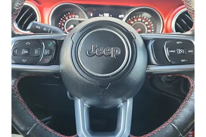 $31300 : Jeep Wrangler Unlimited 2020 image 6