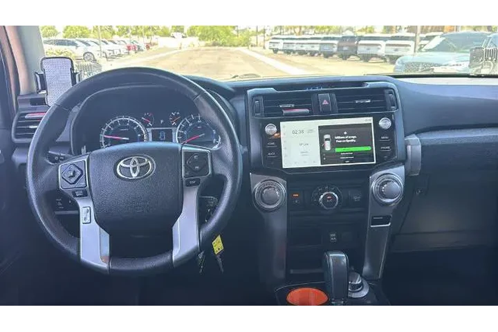 $31258 : Toyota 4Runner 2016 4x4 SR5 image 5