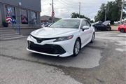 $17900 : 2018 Camry LE thumbnail