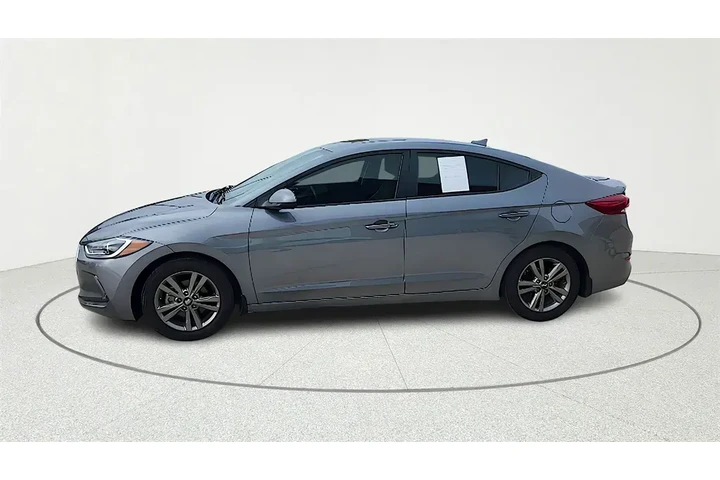 $11914 : Hyundai ELANTRA 2018 Value E image 4
