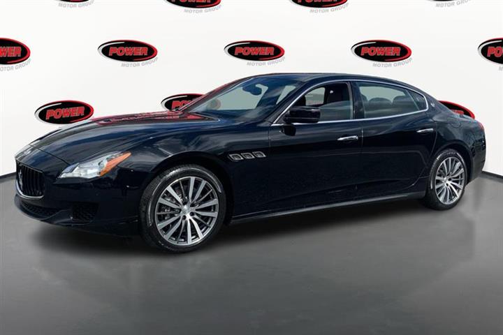 $22995 : Used 2016 Quattroporte 4dr Sd image 8