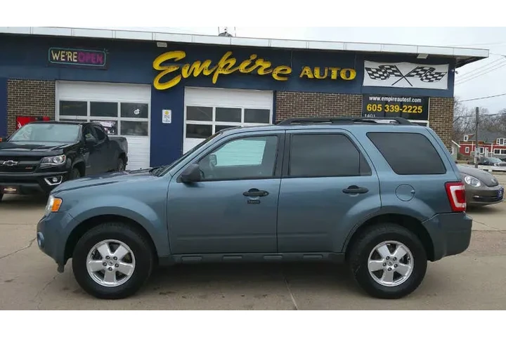 $4999 : 2012 Escape XLT image 1