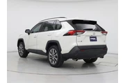 $31998 : Toyota RAV4 2022 AWD XLE Pre thumbnail