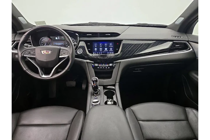 $39998 : Cadillac XT6 2025 Premium Lu image 9
