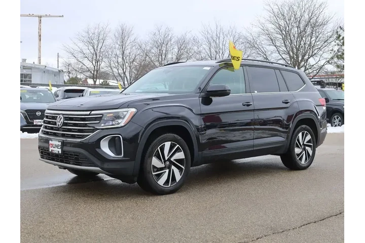 $32677 : Volkswagen Atlas 2025 AWD SE image 3