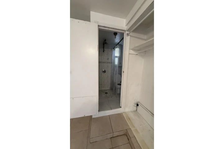 $1400 : Estudio Privado image 3