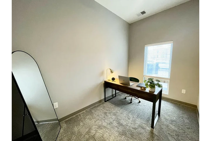 $1300 : House Full Of Love image 1