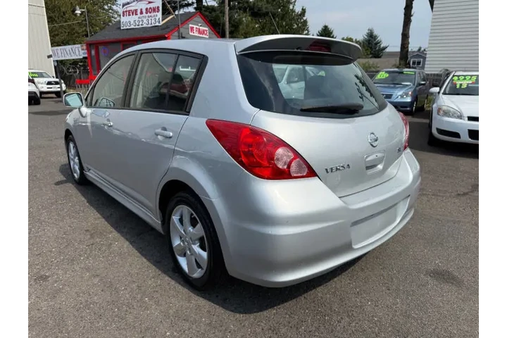 $4995 : 2011 Versa 1.8 SL image 8