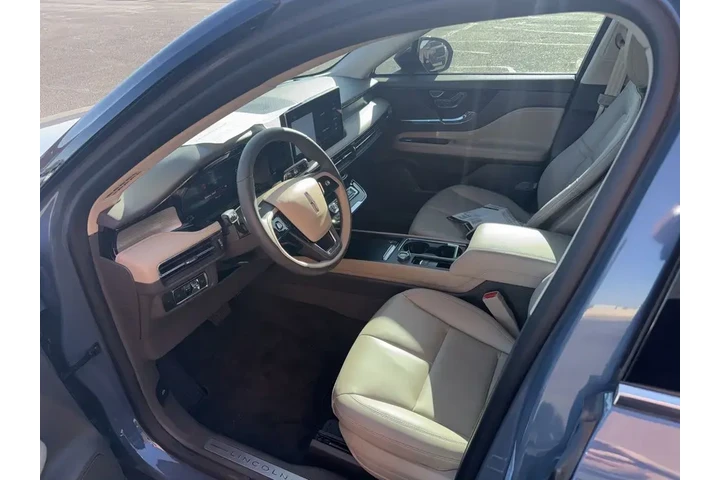 $35998 : Lincoln Corsair 2024 AWD Pre image 2