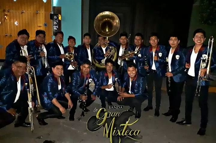 banda de tambora image 4