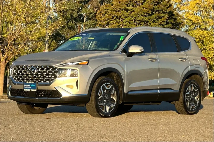 $27990 : Hyundai SANTA FE Plug-In Hyb image 8