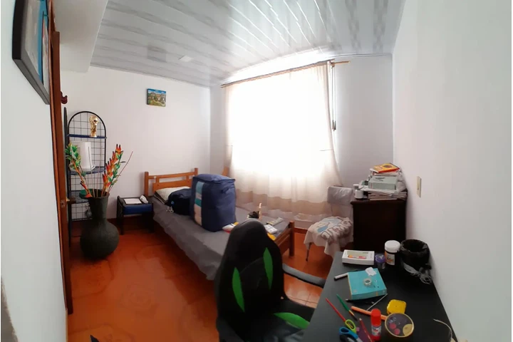 $160000000 : Venta de Magnifica casa image 3