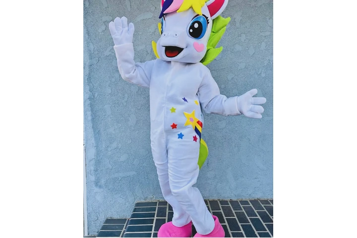 Personajes para tu fiesta image 5