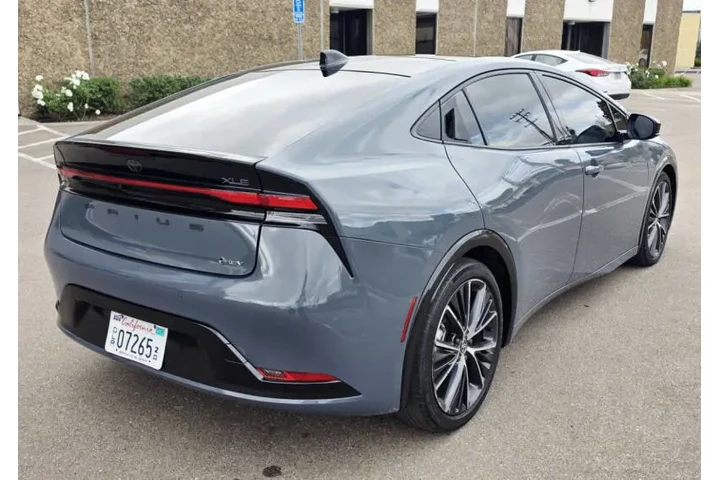 $21950 : 2024 Prius XLE image 6