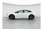 $26998 : Toyota Prius 2024 LE 4dr Hat thumbnail