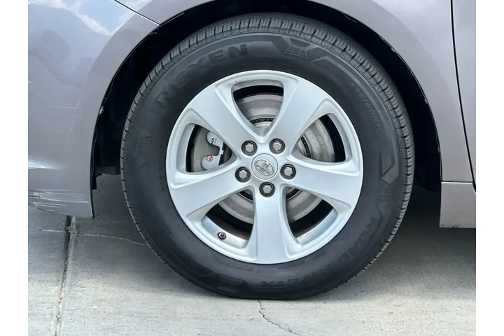 $14999 : Toyota Sienna 2015 LE 7-Pass image 4