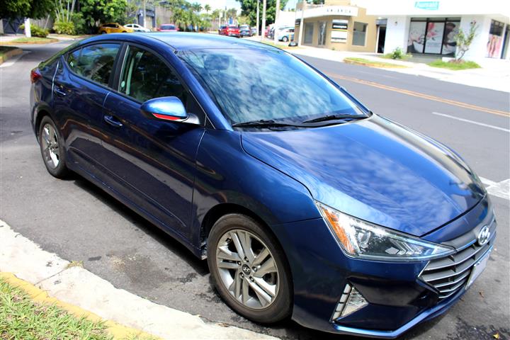 $9800 : Hyundai Elantra 2020 image 1